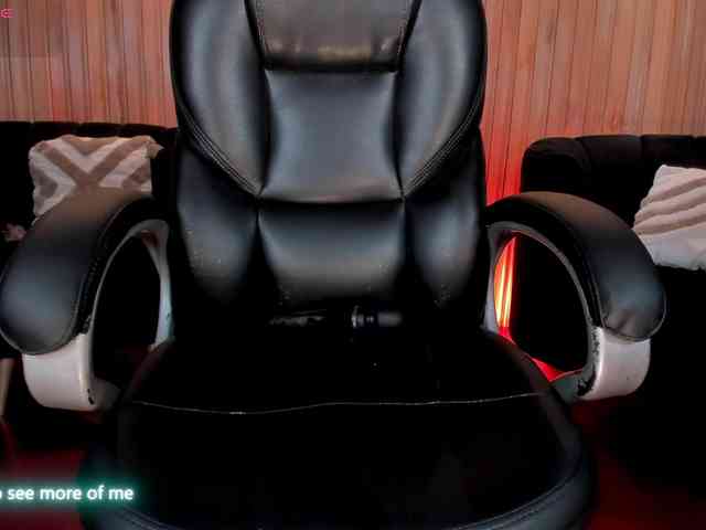 NickyLawson webcam