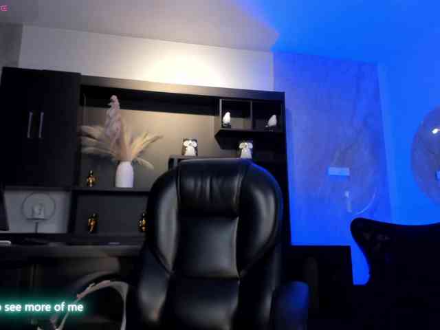 NickyLawson webcam