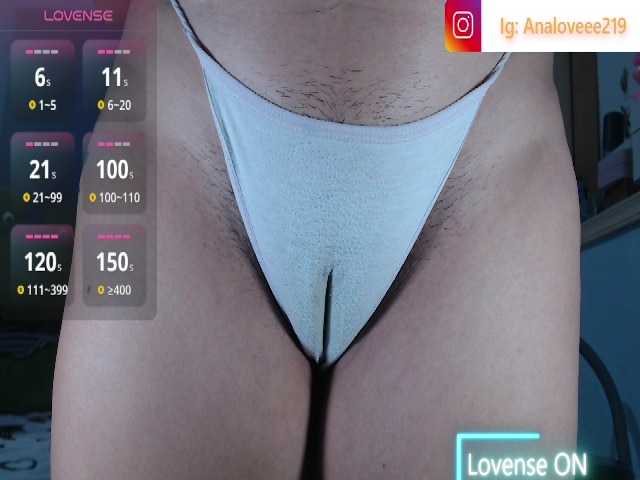 ana-loveee live webcam show