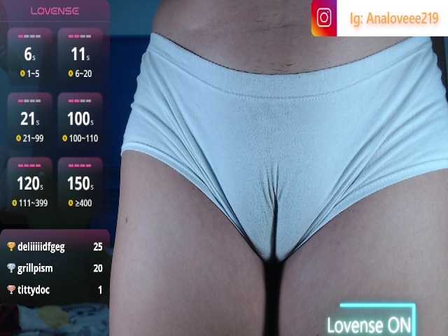 ana-loveee live webcam show