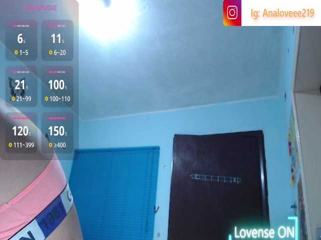 ana-loveee live webcam show