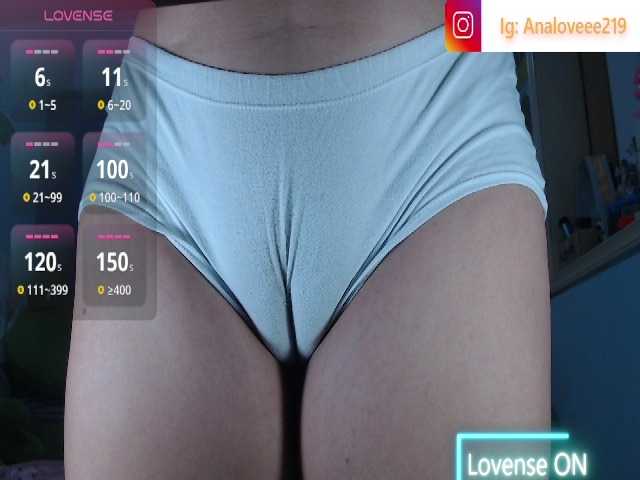 ana-loveee live cam on UnifiedCams