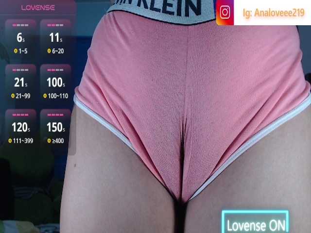 ana-loveee live webcam show