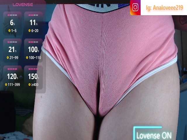ana-loveee live webcam show