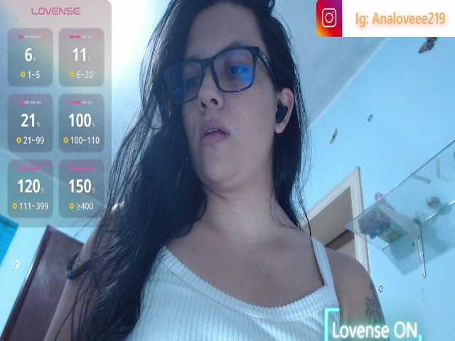 ana-loveee live webcam show