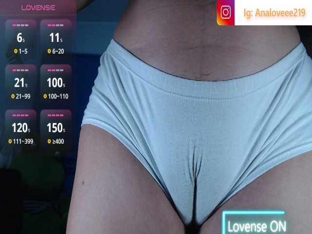 ana-loveee live webcam show