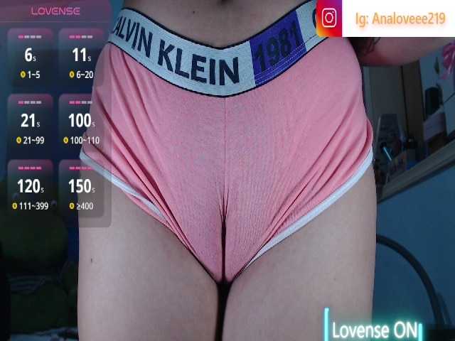 ana-loveee live webcam show