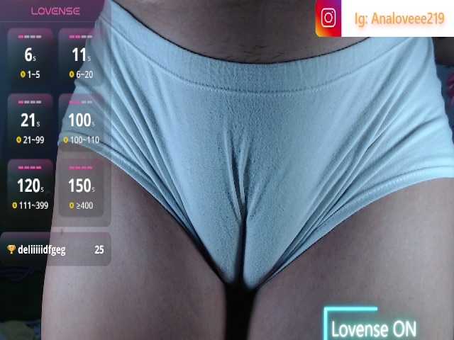 ana-loveee live webcam show