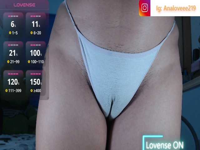 ana-loveee live webcam show