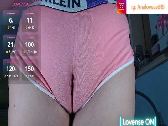 ana-loveee live webcam show