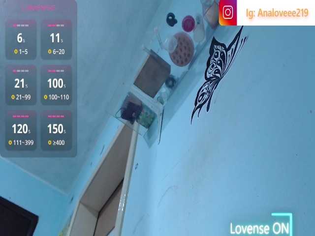 ana-loveee live cam on BongaCams