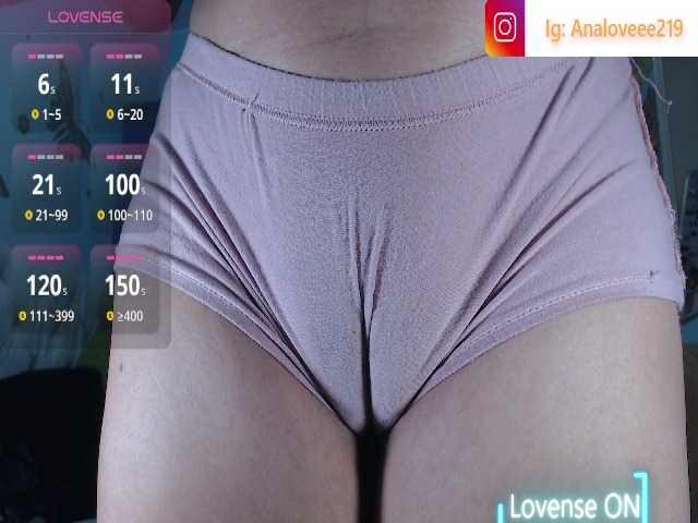 ana-loveee live webcam show