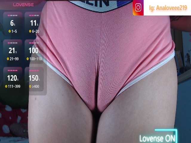 ana-loveee live cam on UnifiedCams