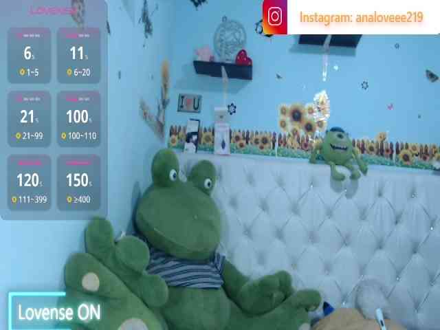 ana-loveee webcam
