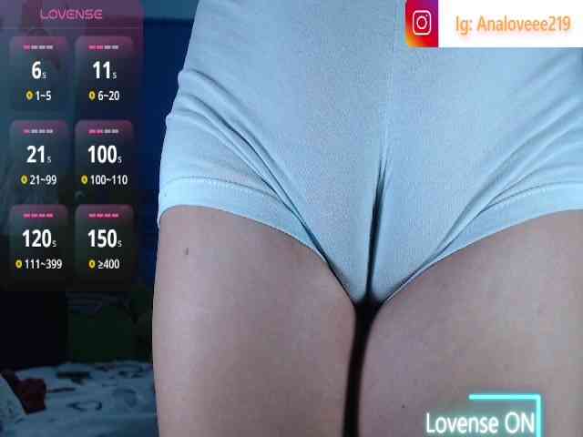 ana-loveee webcam