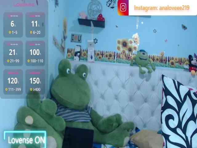 ana-loveee webcam
