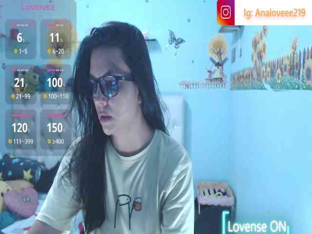 ana-loveee webcam