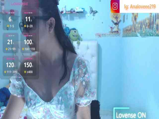 ana-loveee webcam