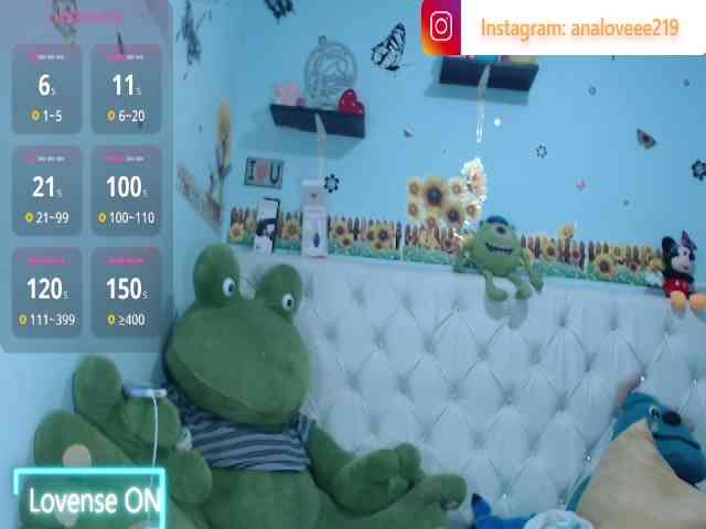 ana-loveee webcam