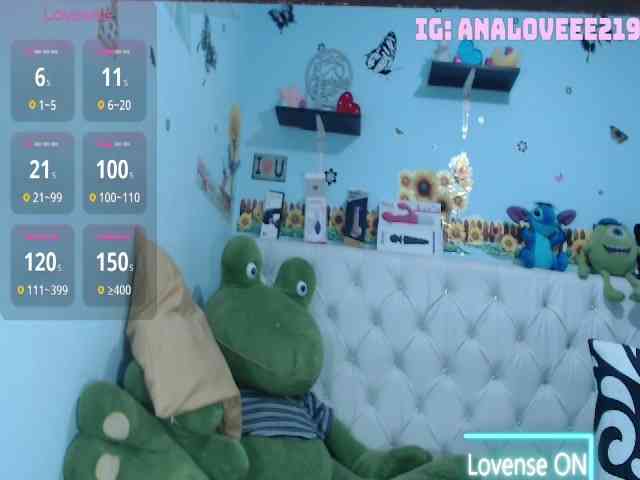 ana-loveee webcam