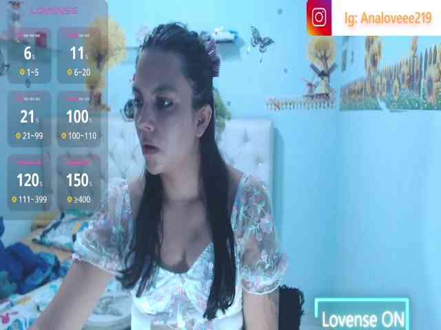 ana-loveee webcam