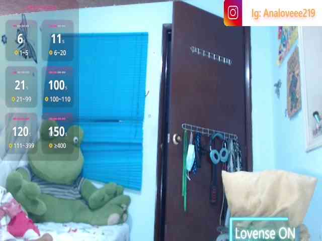 ana-loveee webcam