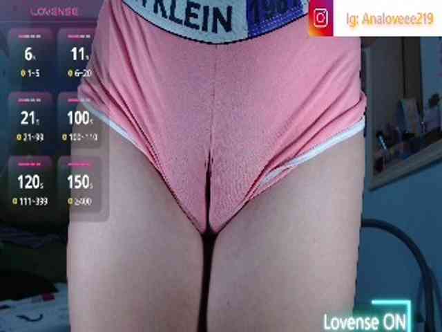 ana-loveee webcam