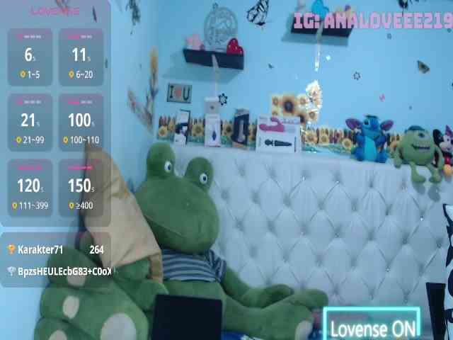 ana-loveee webcam