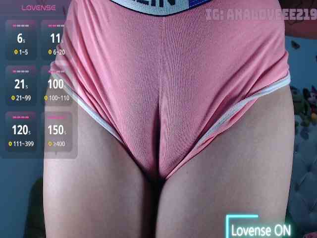 ana-loveee webcam