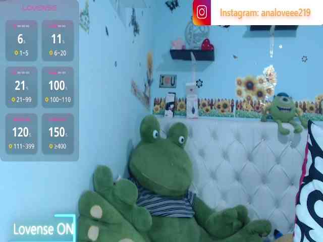 ana-loveee webcam