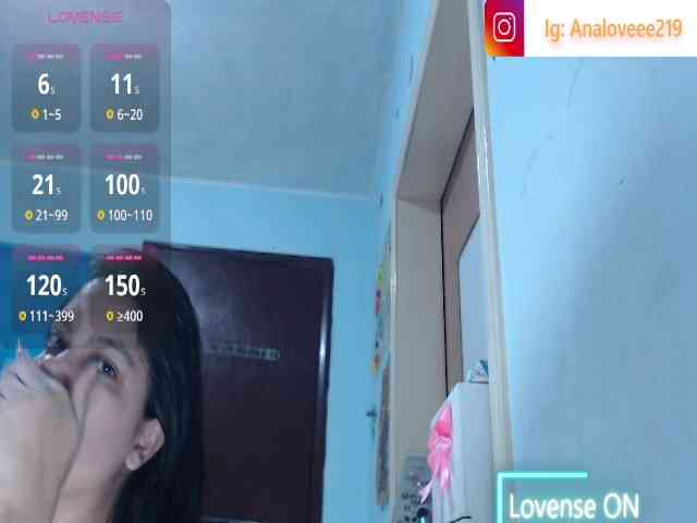 ana-loveee webcam
