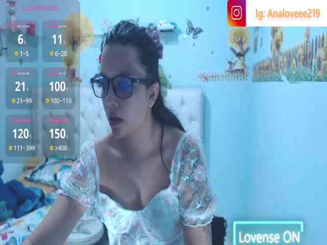 ana-loveee webcam