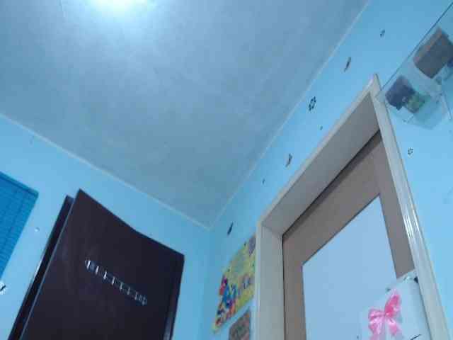ana-loveee webcam
