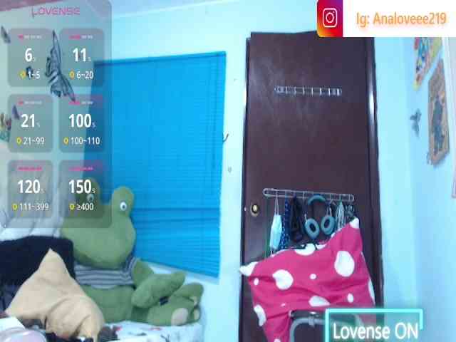 ana-loveee webcam