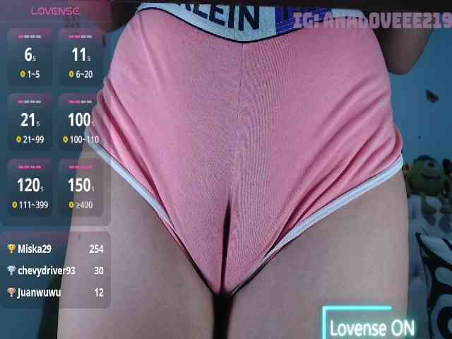 ana-loveee webcam