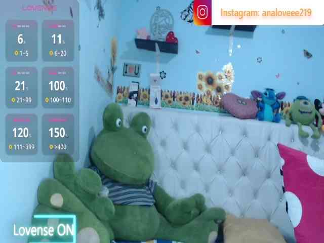 ana-loveee webcam