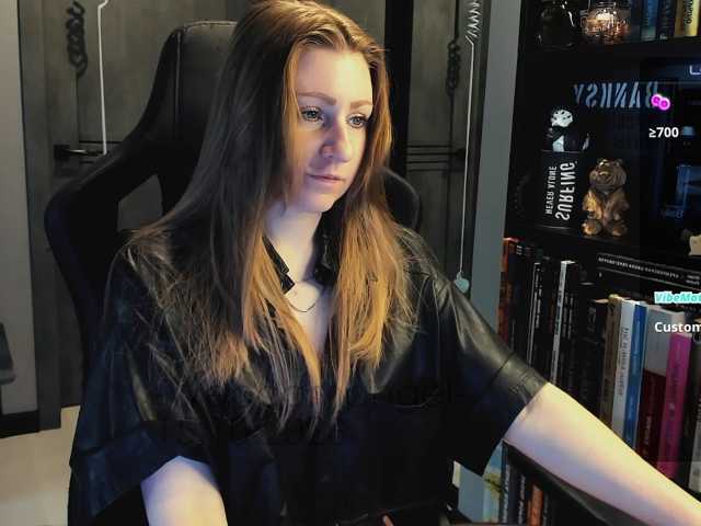 Web-cam-ange1, live now on BongaCams