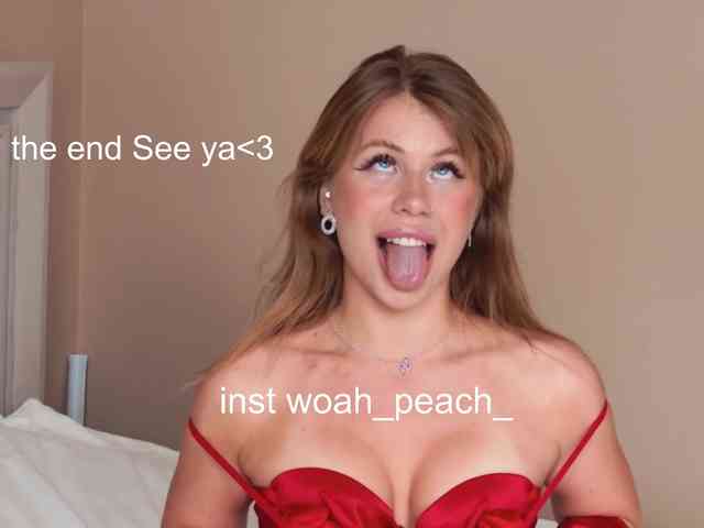KristinaMoon webcam