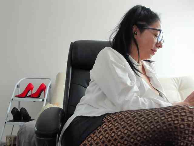 KimberlyBirdm webcam