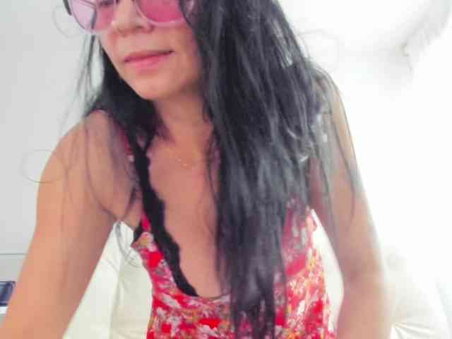 KimberlyBirdm webcam
