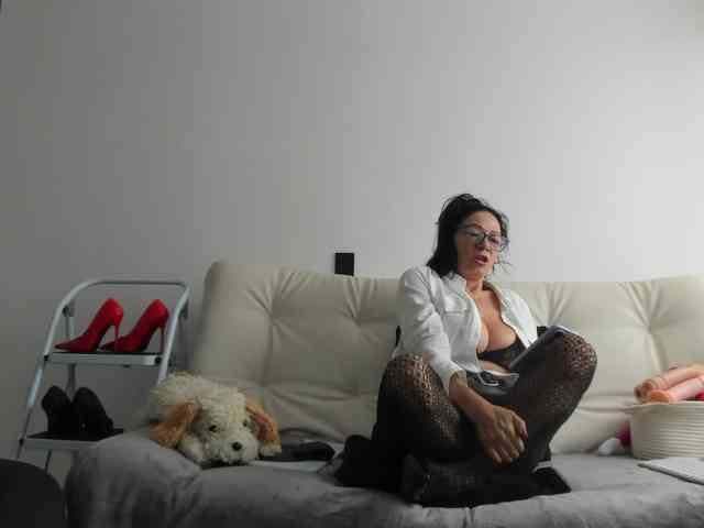 KimberlyBirdm webcam