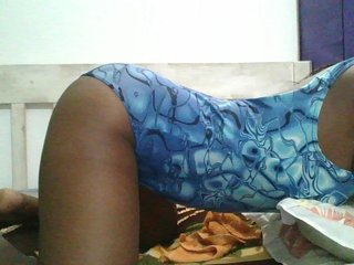 sweetchic's Live Webcam