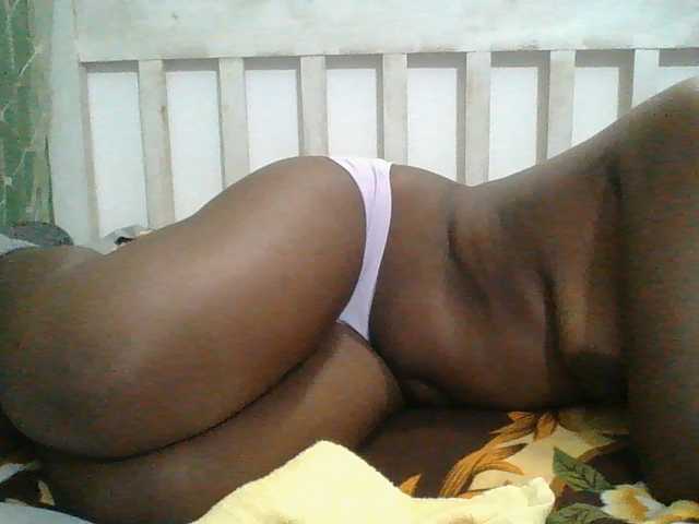 sweetchic live cam on BongaCams