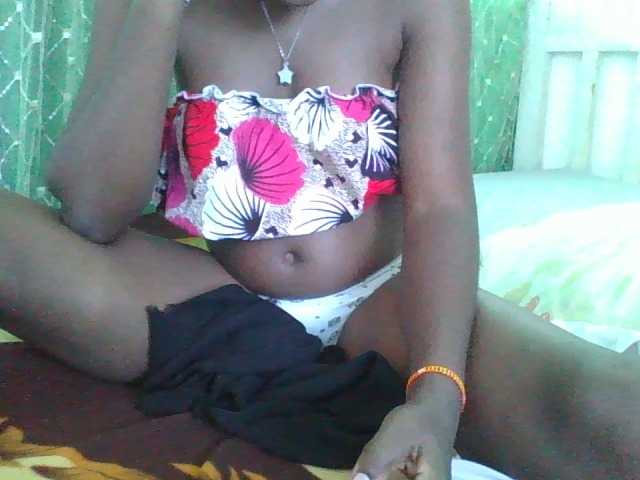 sweetchic live cam on BongaCams