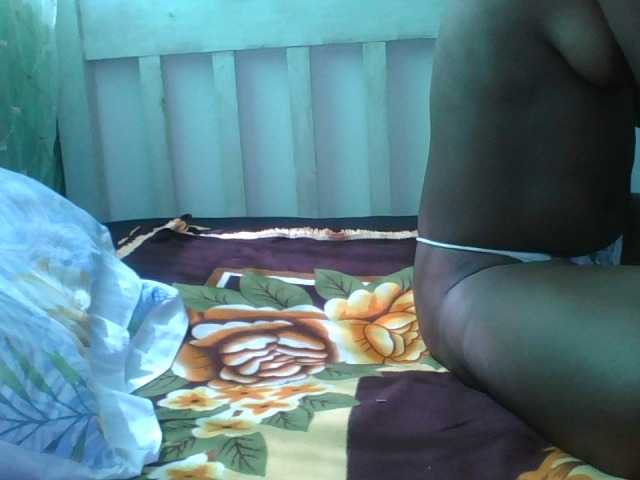 sweetchic live cam on BongaCams