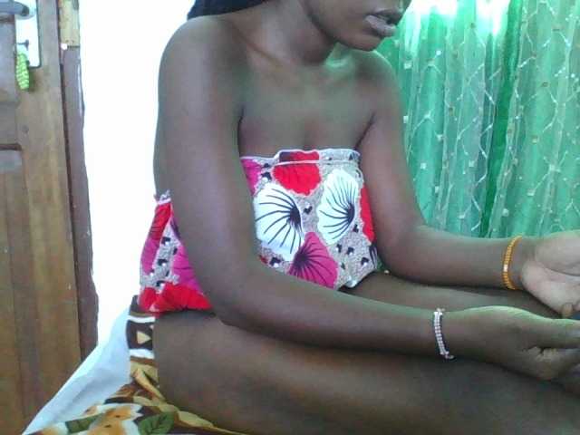 sweetchic live cam on BongaCams