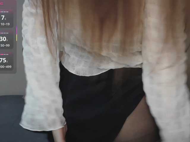 RocketGIRL, en vivo ahora en BongaCams