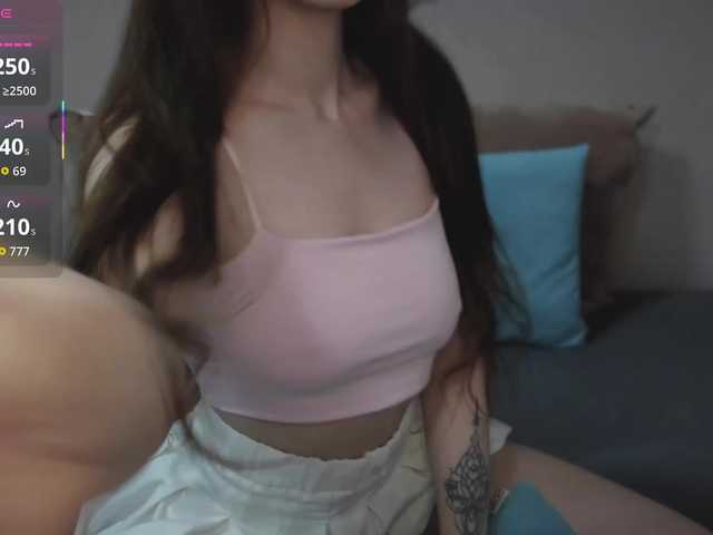 RocketGIRL live cam on BongaCams