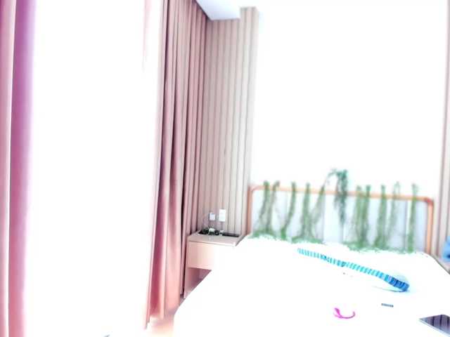 Curly-Sue live cam preview