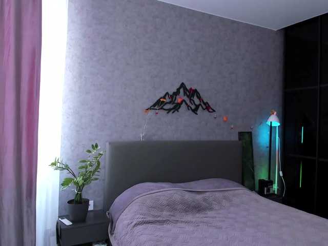 Curly-Sue's BongaCams show and profile